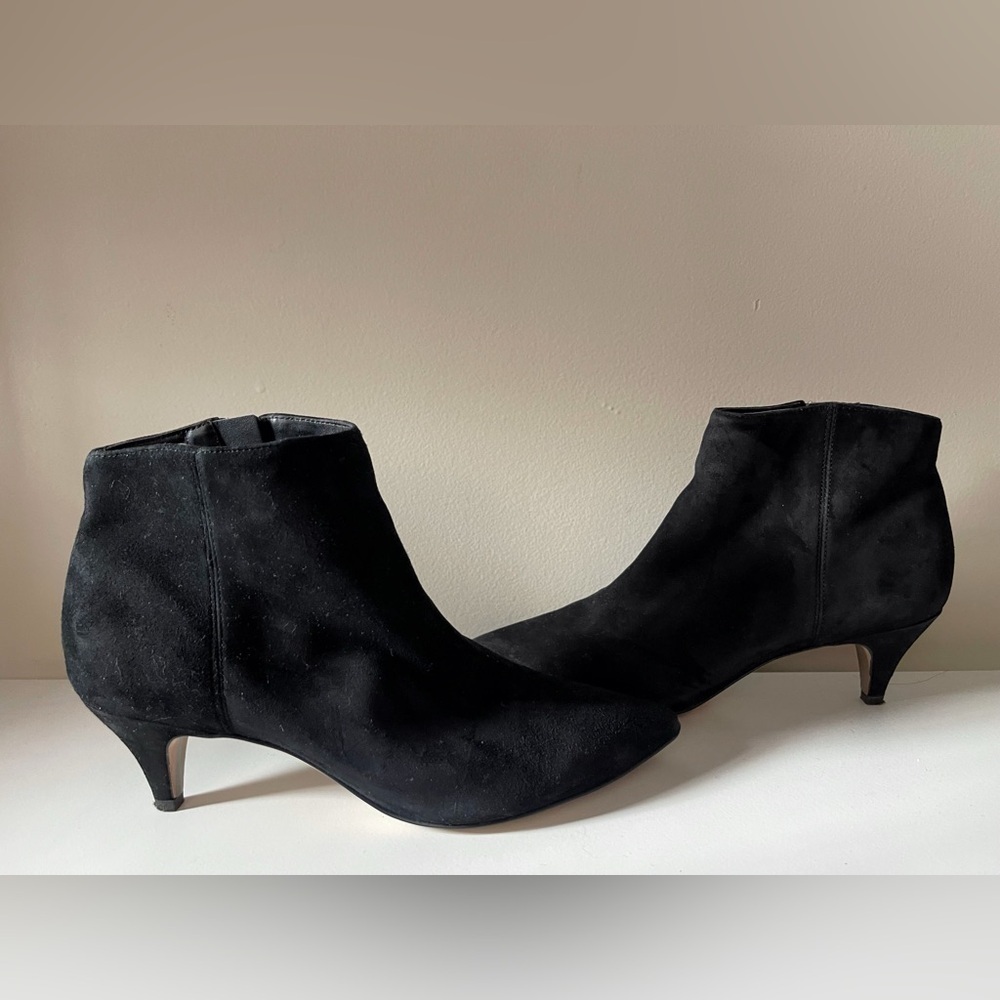 Sam Edelman Suede Kitten Heel Black Ankle Boots Boho Casual Goth Minimalist